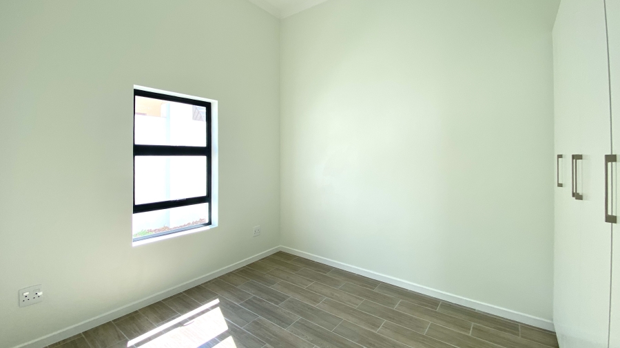 To Let 3 Bedroom Property for Rent in Laaiplek Western Cape